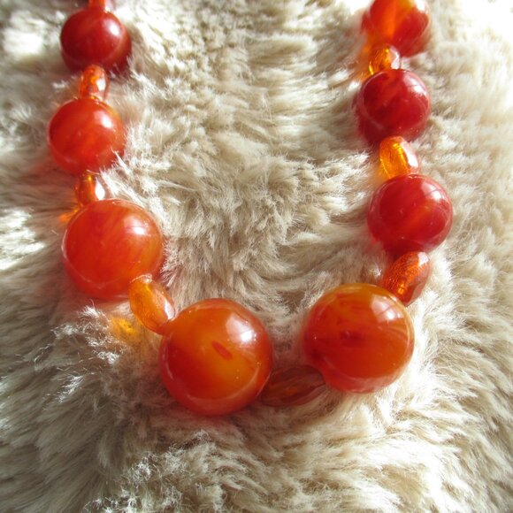 Bakelite Butterscotch Amber 1920's Beaded 24" Necklace - Picture 3 of 5